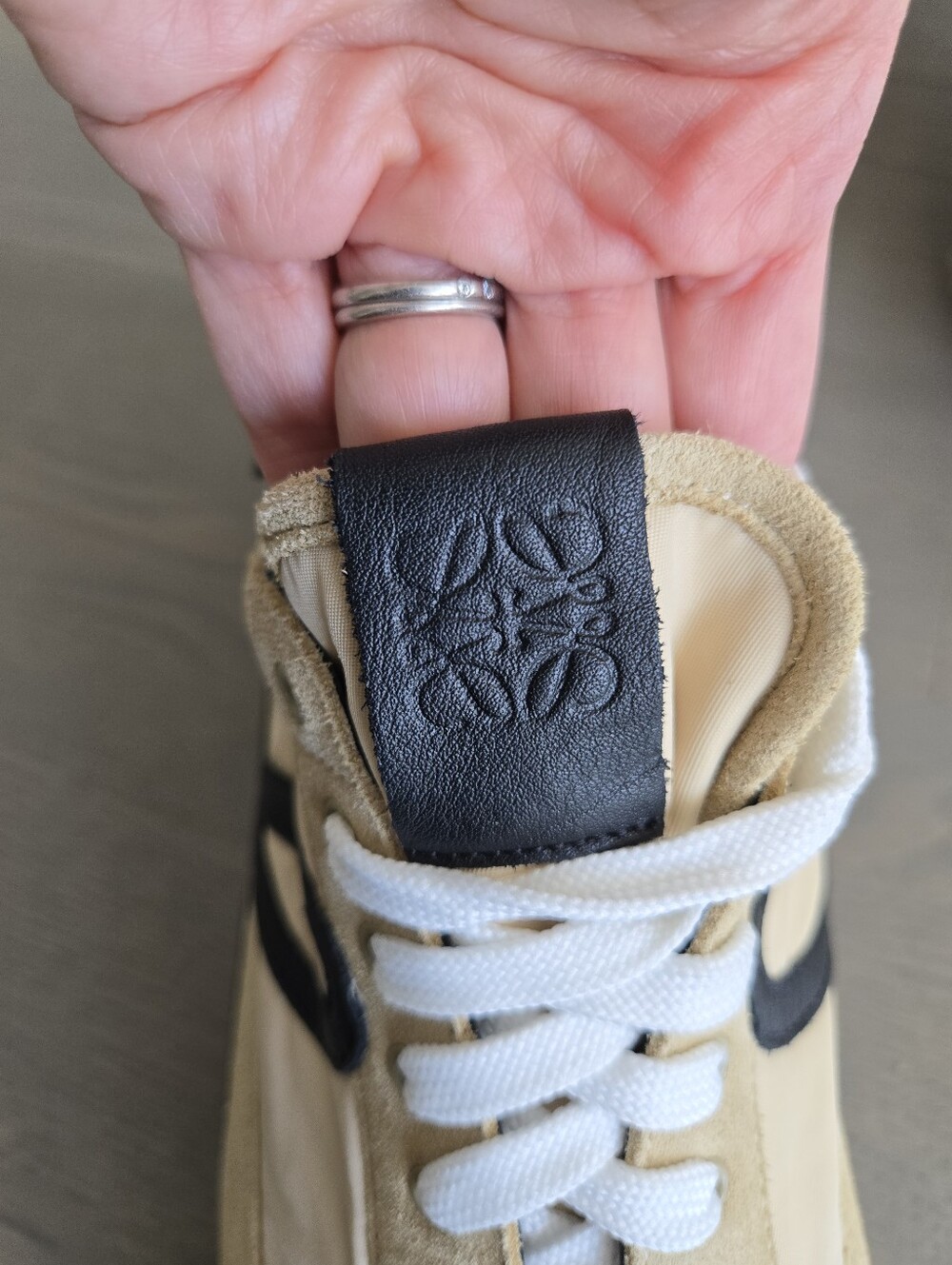 $890 LOEWE Flow Runner 2.0 Suede Nylon Sneakers Beige EU 45 US 12 BNIB - Picture 12 of 15